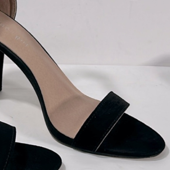 Madden Girl Women's Beella Heeled Sandal Color: Black Suede size 9.5‎ M (1665) - Picture 3 of 8